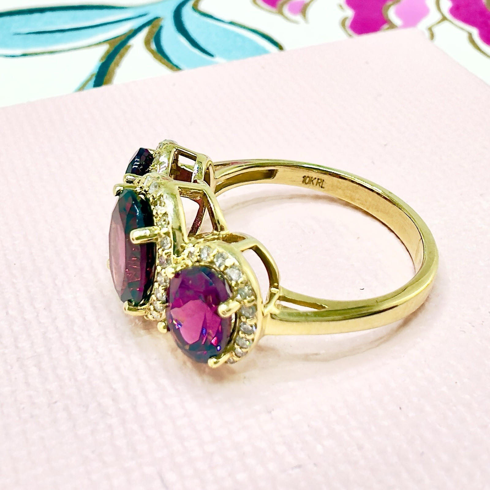 10K Yellow Gold Genuine Rhodolite Garnet & Diamond Three Stone Ring, Sz 6.5, New - Picture 7 of 11