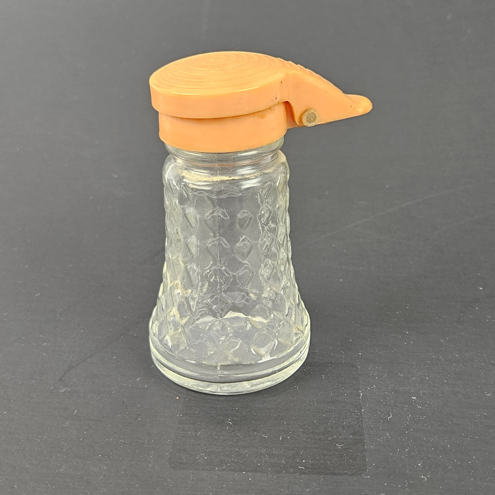 ❇salt❇ Vintage Sterling Silver Salt Shakers Signed V.L. 2” – 7411