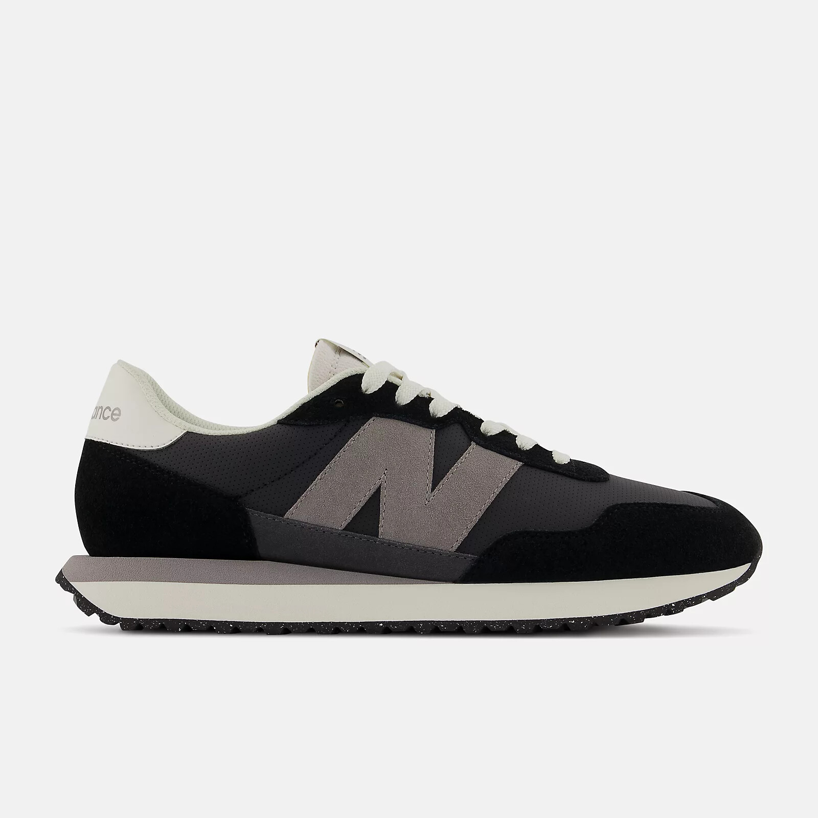 

Мужские кроссовки New Balance 237V1 черные с магнитом MS237RC, Черный, MS237RC