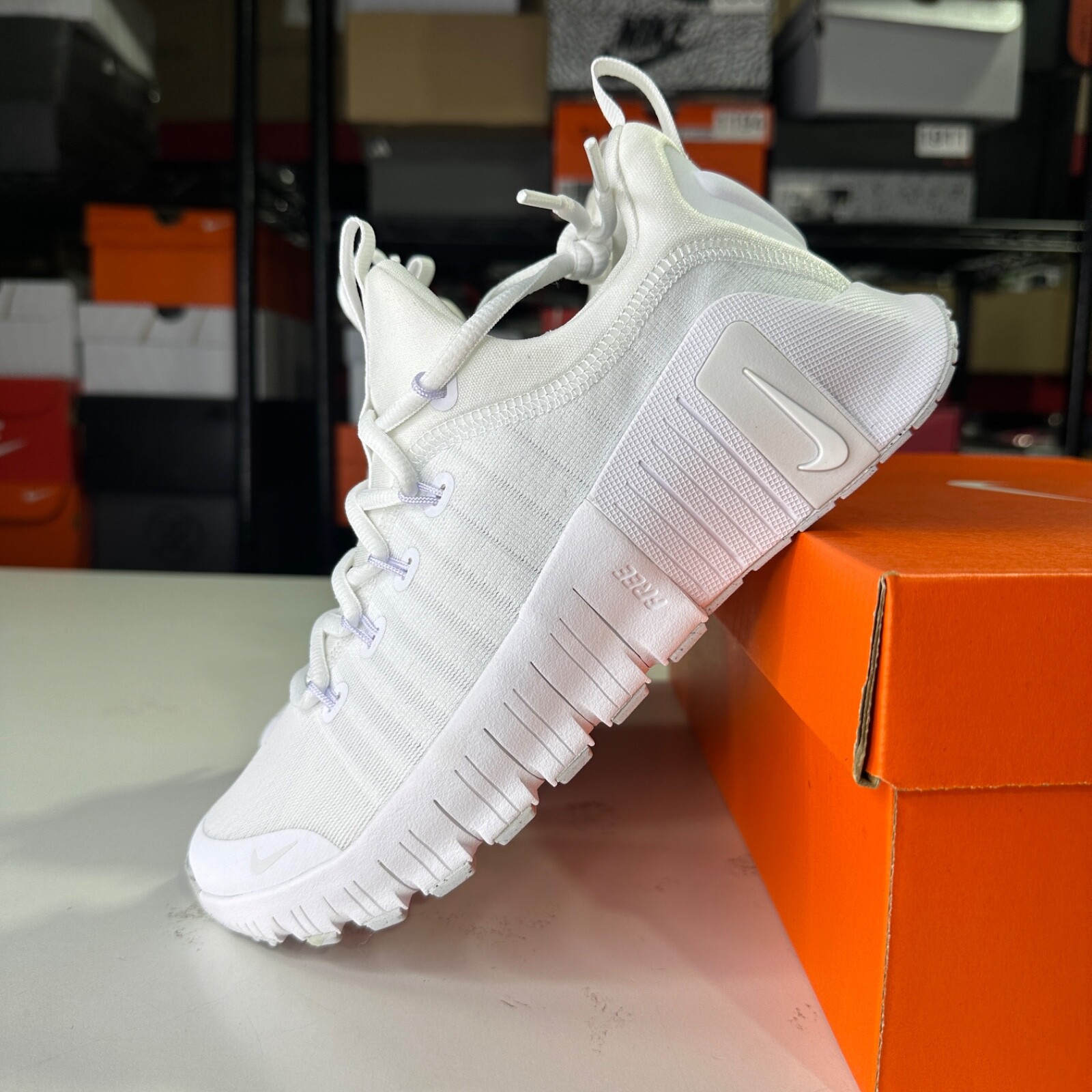 nike metcon women white