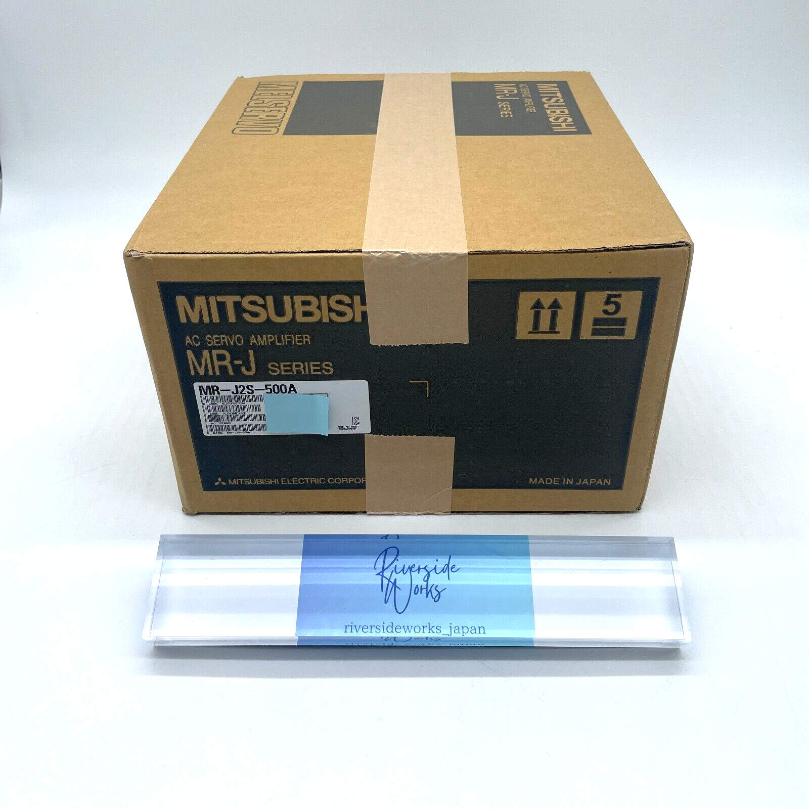 未使用未開封品　廃盤　MITSUBISHI MR-J2S-500A MITSUBISHI MR-J2S-500A 5KW Servo Drive MRJ2S500A New In Box