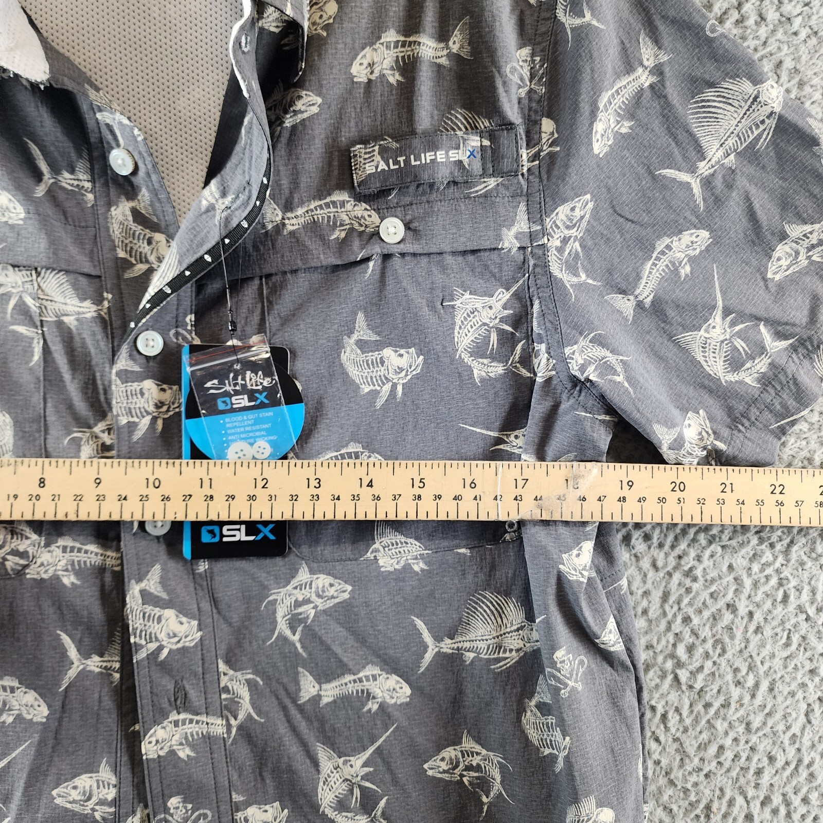 Salt Life Fish N Bones Short-Sleeve Button-Front Shirt Men's S Gray Collared - Picture 10 of 17
