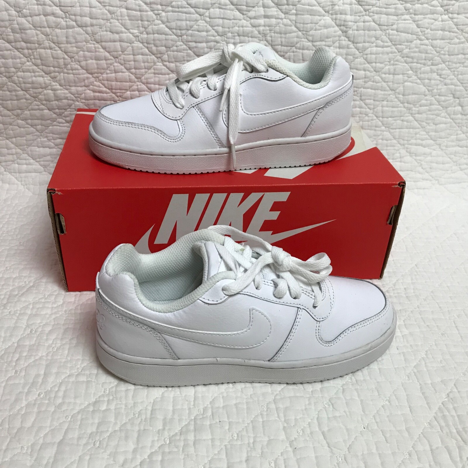 Nike Ebernon Low Top Sneakers Shoes Women's SZ 5 White