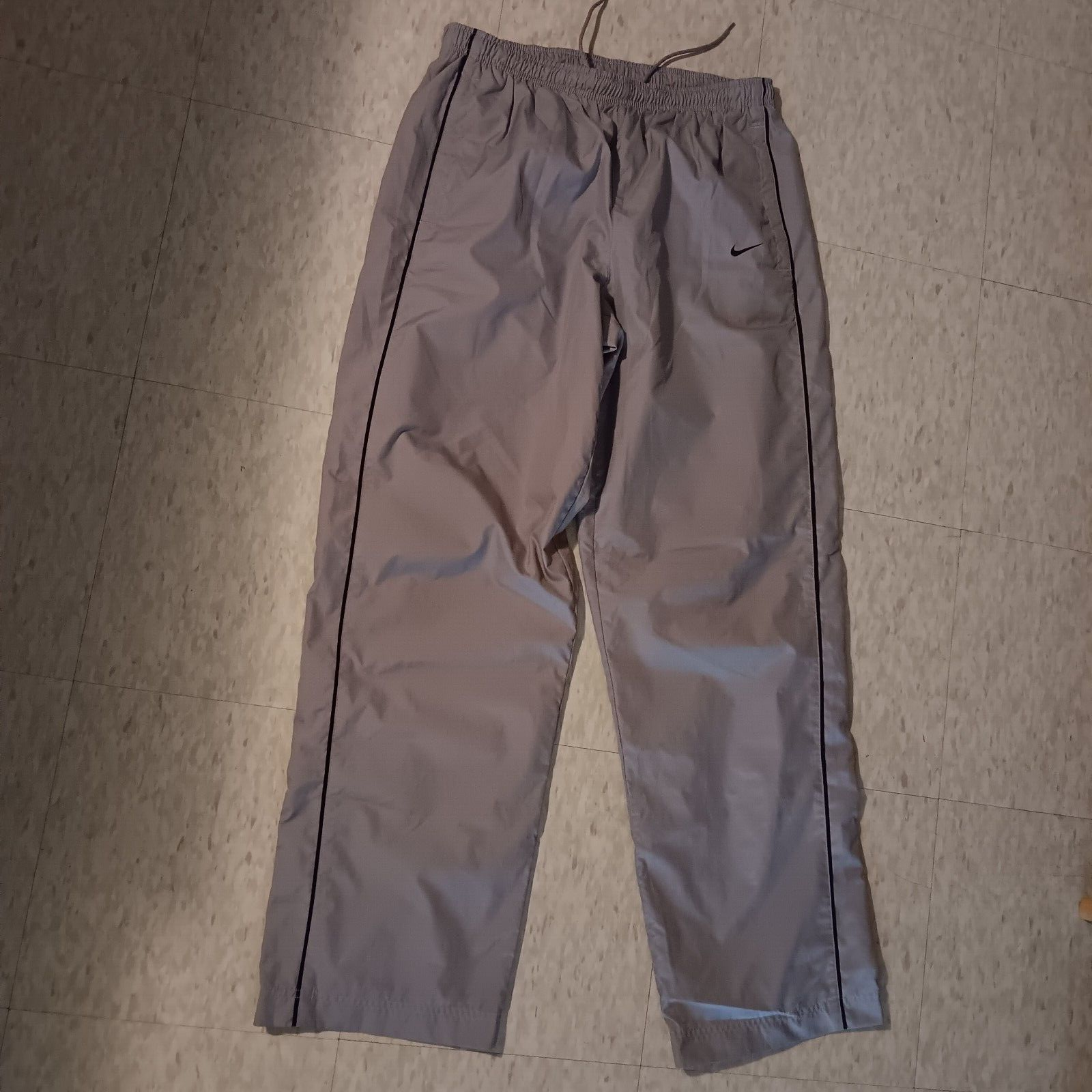 Nike Athletic Wind Breaker Pants Lined Men's Size M RN 56323 CA