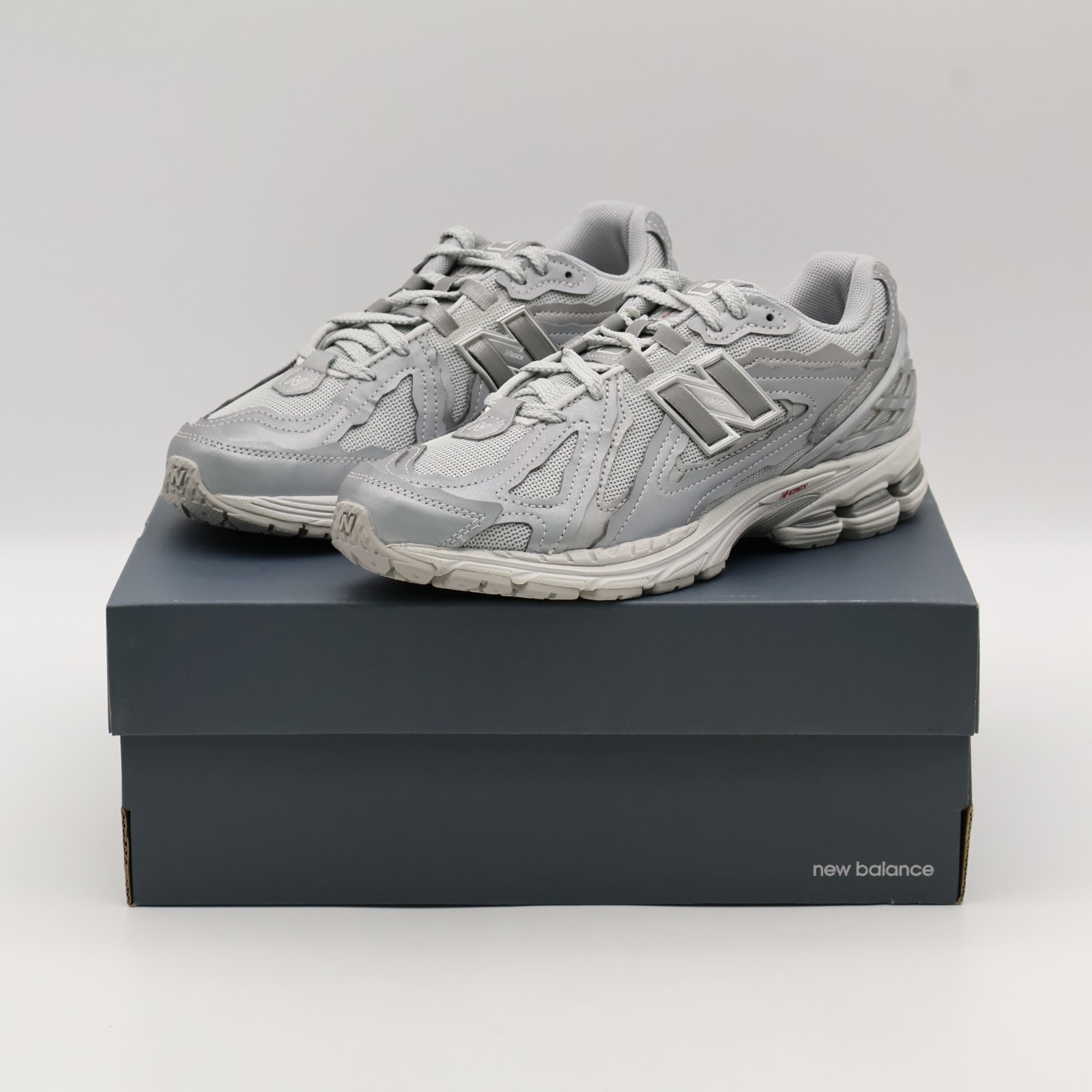 New Balance M1906DH SILVER 25.5センチ New Balance M1906DH SILVER（ニューバランス M1906DH-シルバー