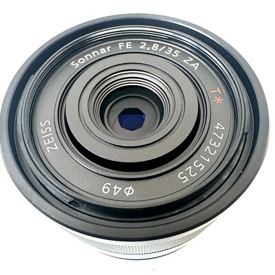 **For Parts/Repair** Sony Sonnar FE 35mm/2.8 ZA -E Mount Fixed Prime Lens-BLACK