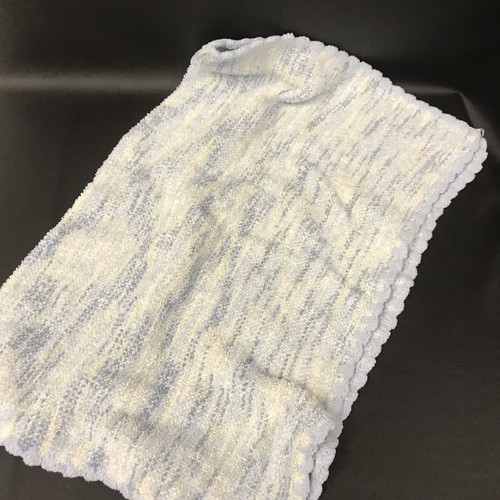 Tiddliwinks Blue White Chenille Baby Blanket Scallop Edge Heather Variegated