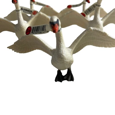 Schleich Germany White Mute Swan Wings Spread Bird PVC Figure Realistic Retired