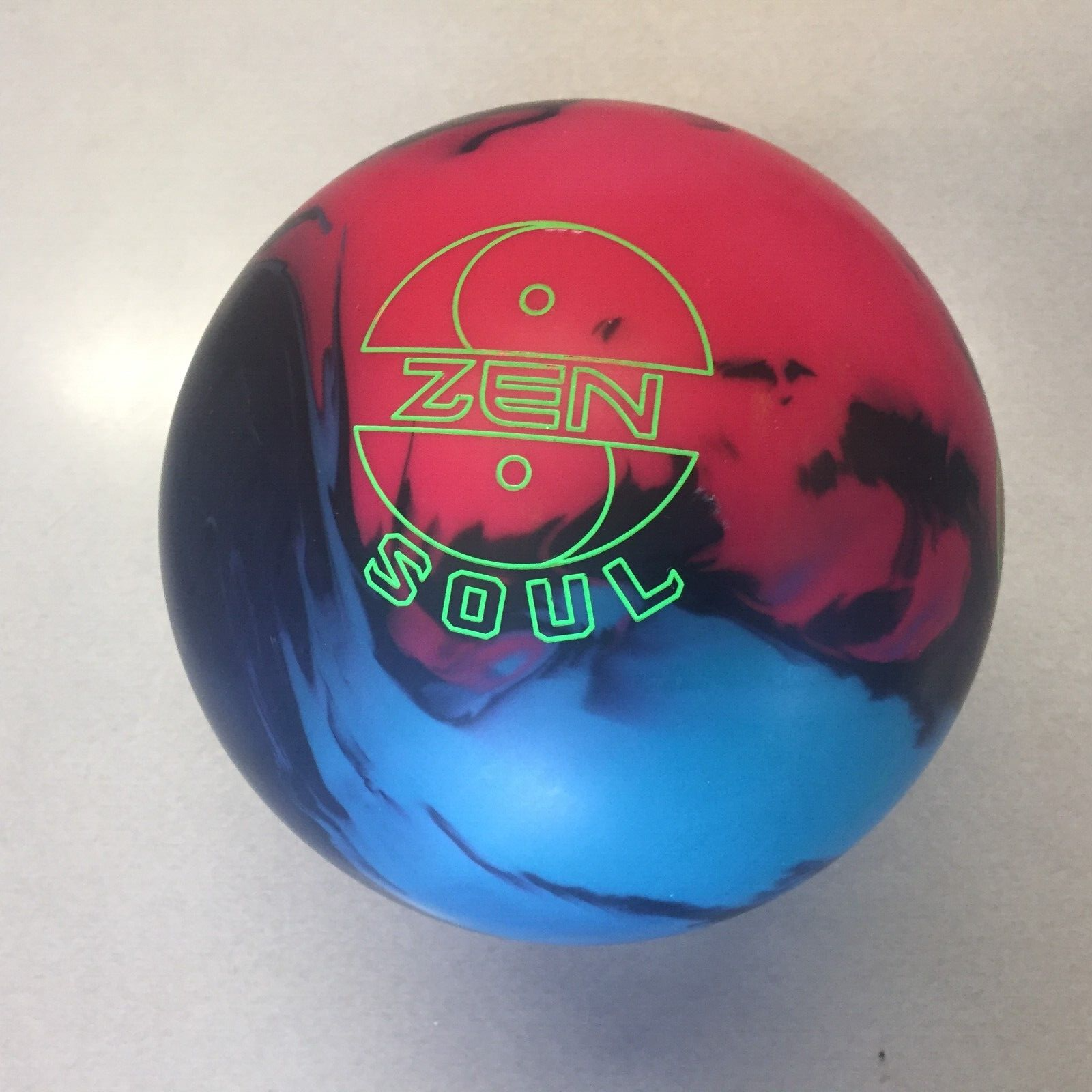 900 Global Zen Soul Bowling Ball Review | Bowling This Month