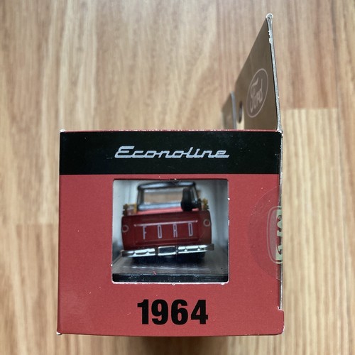 M2 Machines 1:64 Scale O&rsquo;reillys Exclusive 1965 Ford Econoline Truck S118 23-41