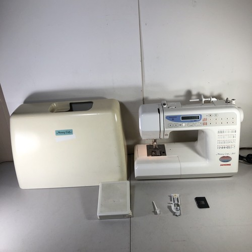 Janome Memory Craft 3500 Computerized Sewing Machine Works