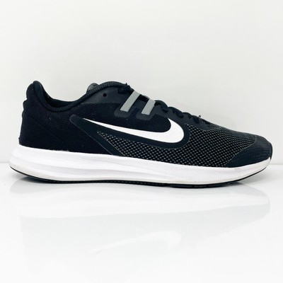 

Nike Boys Downshifter 9 AR4135-002 Черные кроссовки для бега Размер 5 Y, Черный, Downshifter 9