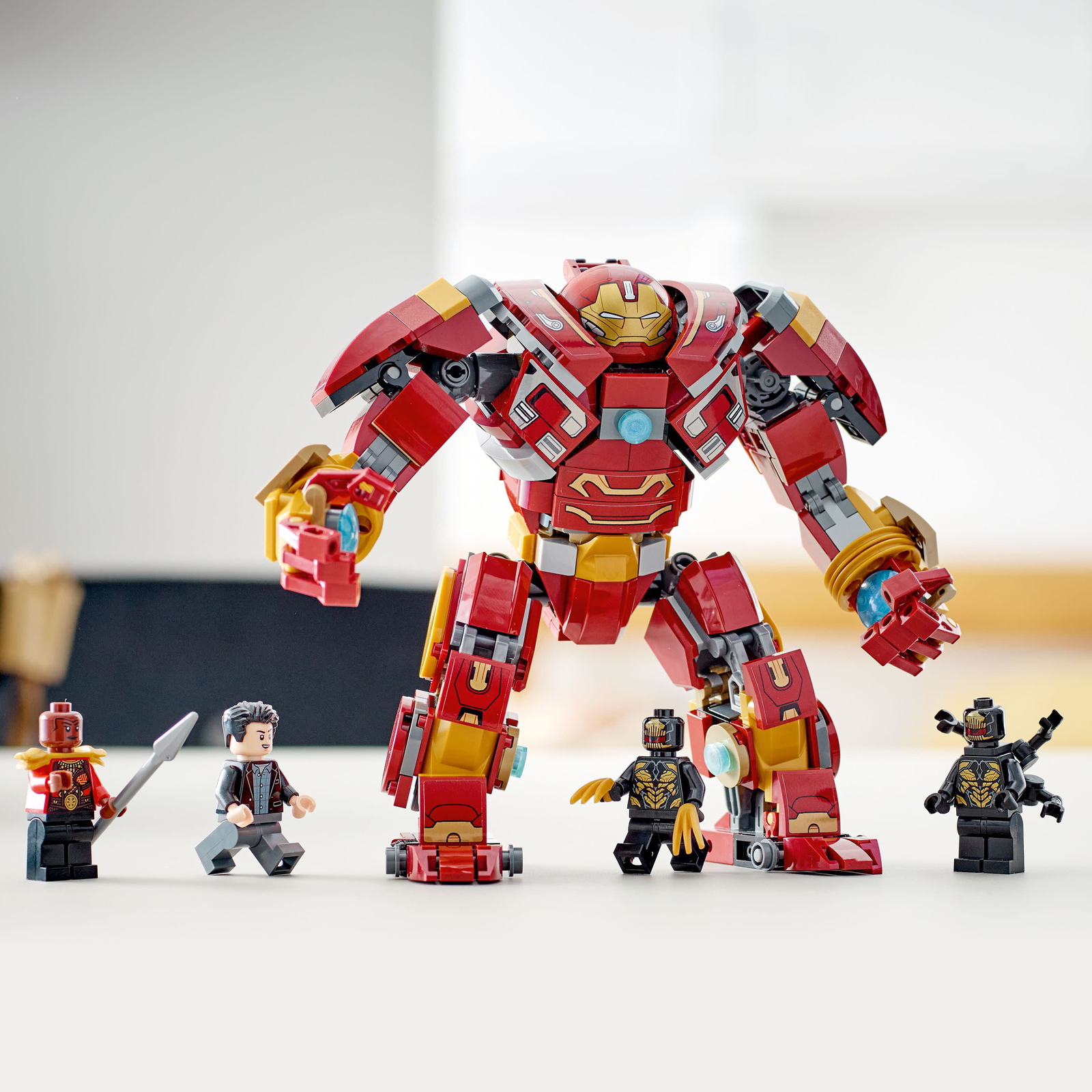 LEGO Marvel The Hulkbuster The Battle of Wakanda Action Figure Portable DJ