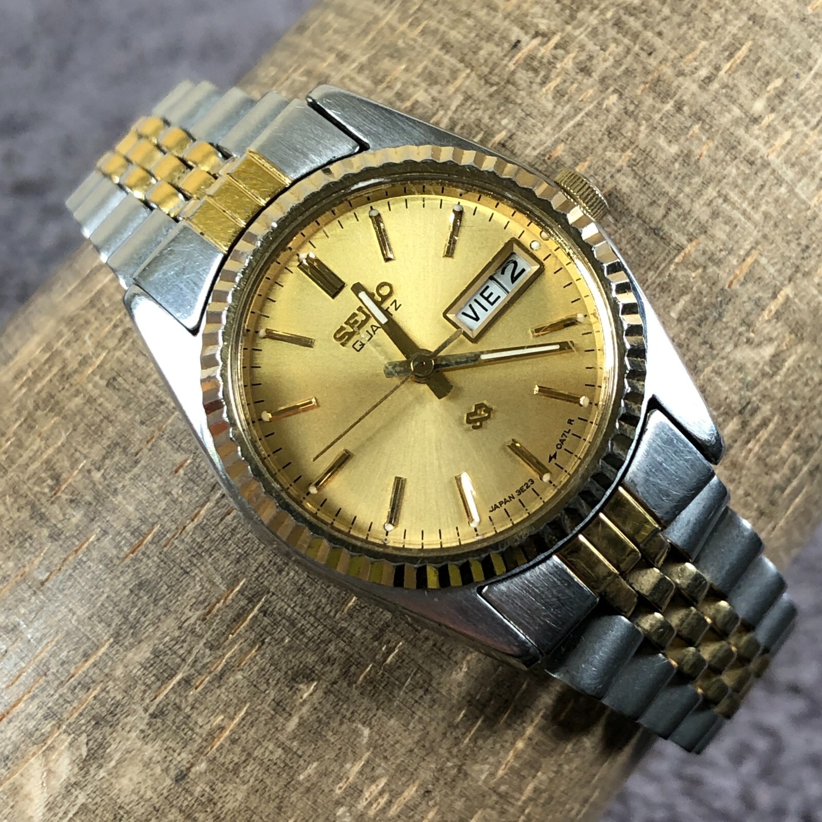 ★ビンテージSEIKO2320-5040★薄型32mm★ $_57.JPG?set_id=880000500F