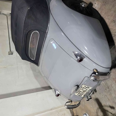 image 12 of interior