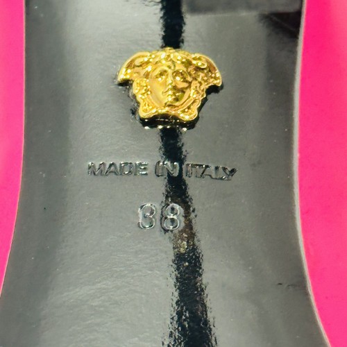 Pre-owned Versace Pin Point Leather Pointed Toe Pump Heels Pink Size 38/ 8 $1,325