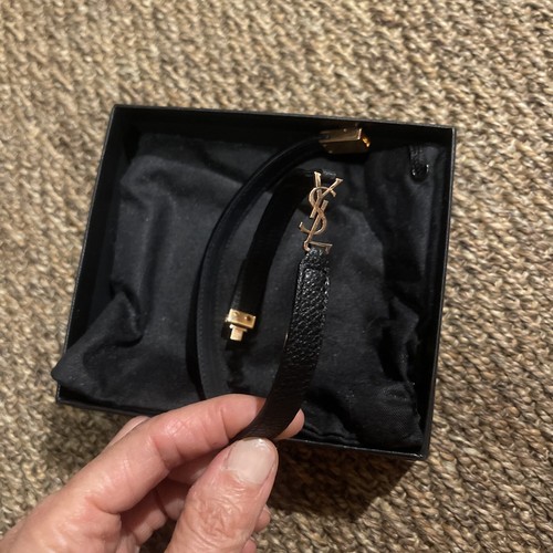 【送料&関税込】Saint Laurent Opyum Double Wrap Bracelet - U Saint Laurent Opyum Double Wrap Bracelet in Leather and