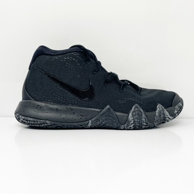 

Nike Boys Kyrie 4 AA2898-008 Черные баскетбольные кроссовки Размер 2Y, Черный, Kyrie 4