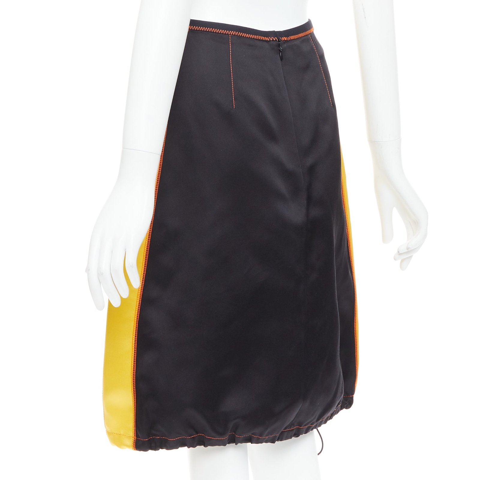 新品 PRADA シルクスカート サイズ38 PRADA プラダ シルク