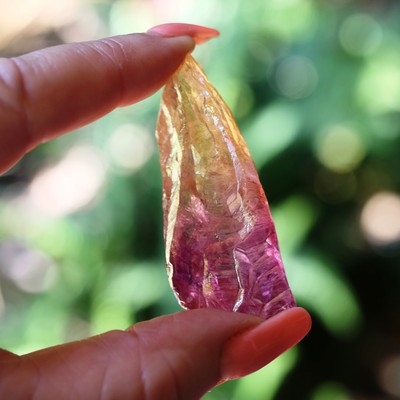 Sunset Aura Quartz 2.25 Inch Lemurian Seed LG Chunky 115 ct Crystal #55