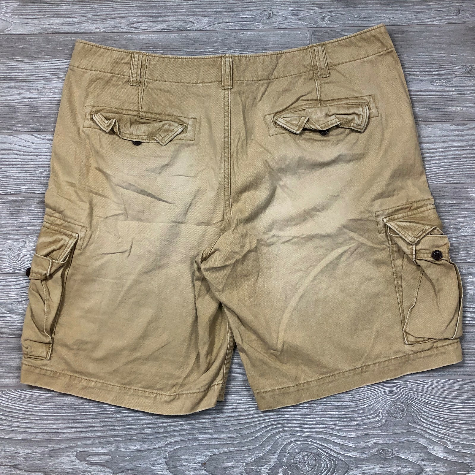 Eddie Bauer Khaki Cargo Shorts Men's Size 40 F83