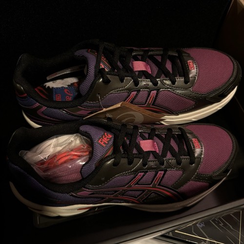 人気 ☆ASICS X KITH X MARVEL☆ GEL-1130 MAGNETO Kith x Marvel x Asics Gel-1130 
