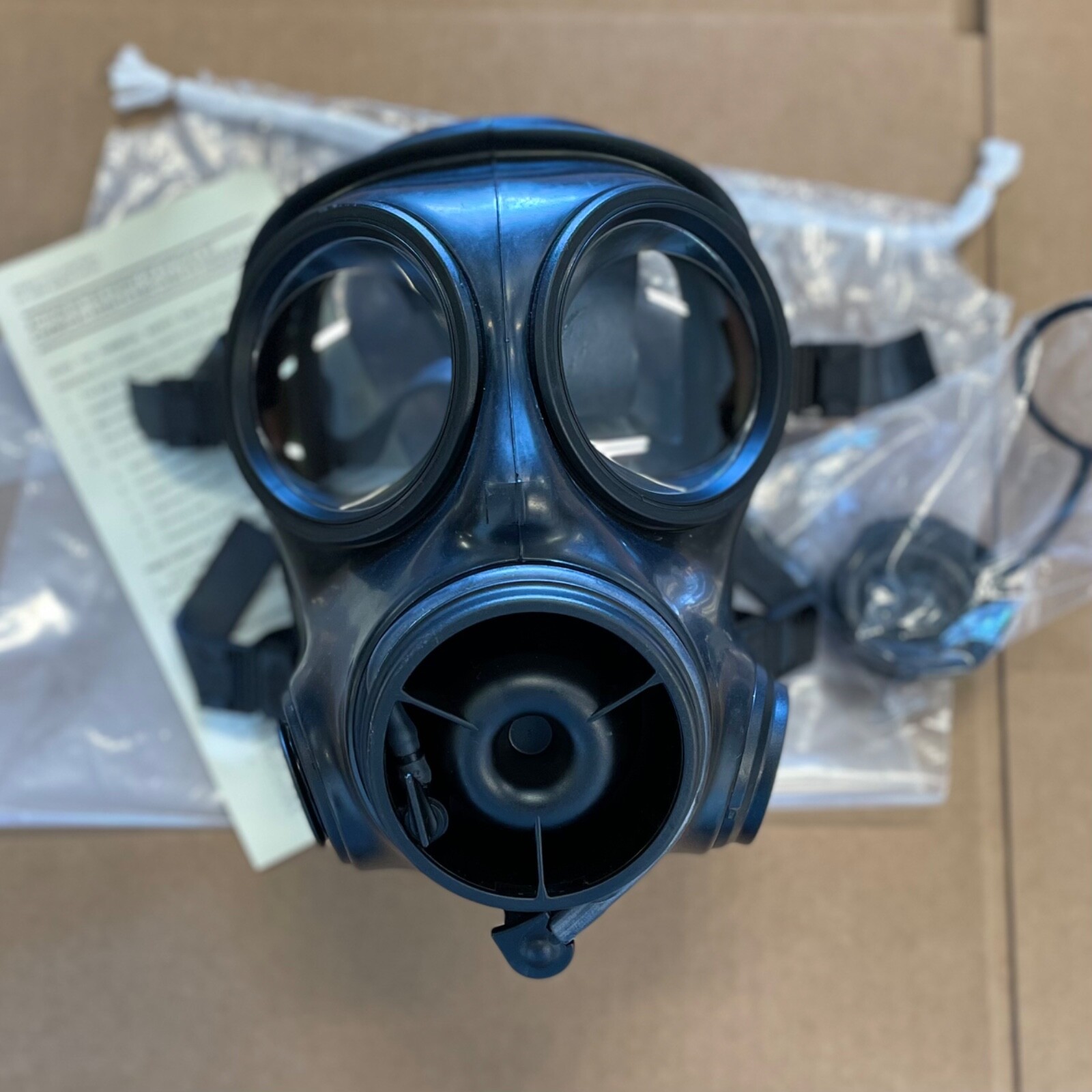 AVON S10 ガスマスク 赤レンズ付き