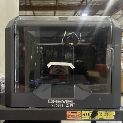 DREMEL DIGILAB 3D45 3D PRINTER WITH 4.5'' TOUCH SCREEN