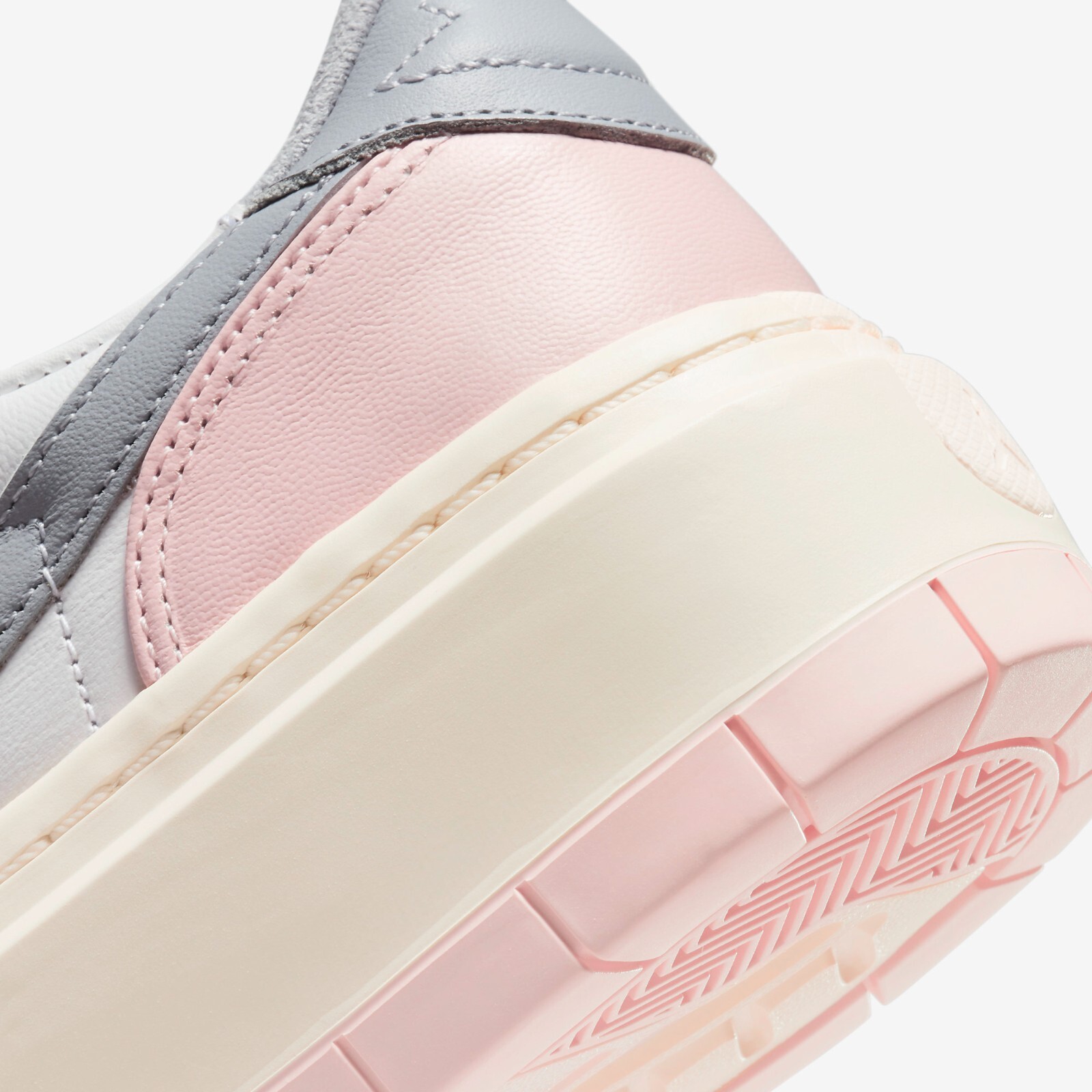 Pre-owned Jordan Nike Air  1 Elevate Low Atmosphere Dh7004-600 [women Sz] In White