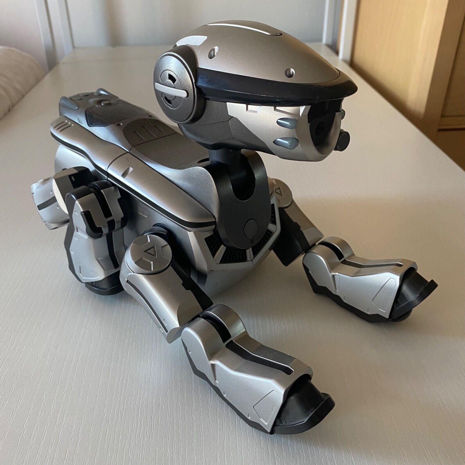 SONY AIBO ERS 220A *EXTREMELY RARE* in good condition | eBay SONY AIBO ERS 220A *EXTREMELY RARE* in good condition | eBay
