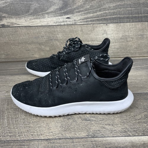adidas TUBULAR SHADOW スニーカー 黒 Adidas Tubular Shadow Flat Sneakers in Black with White