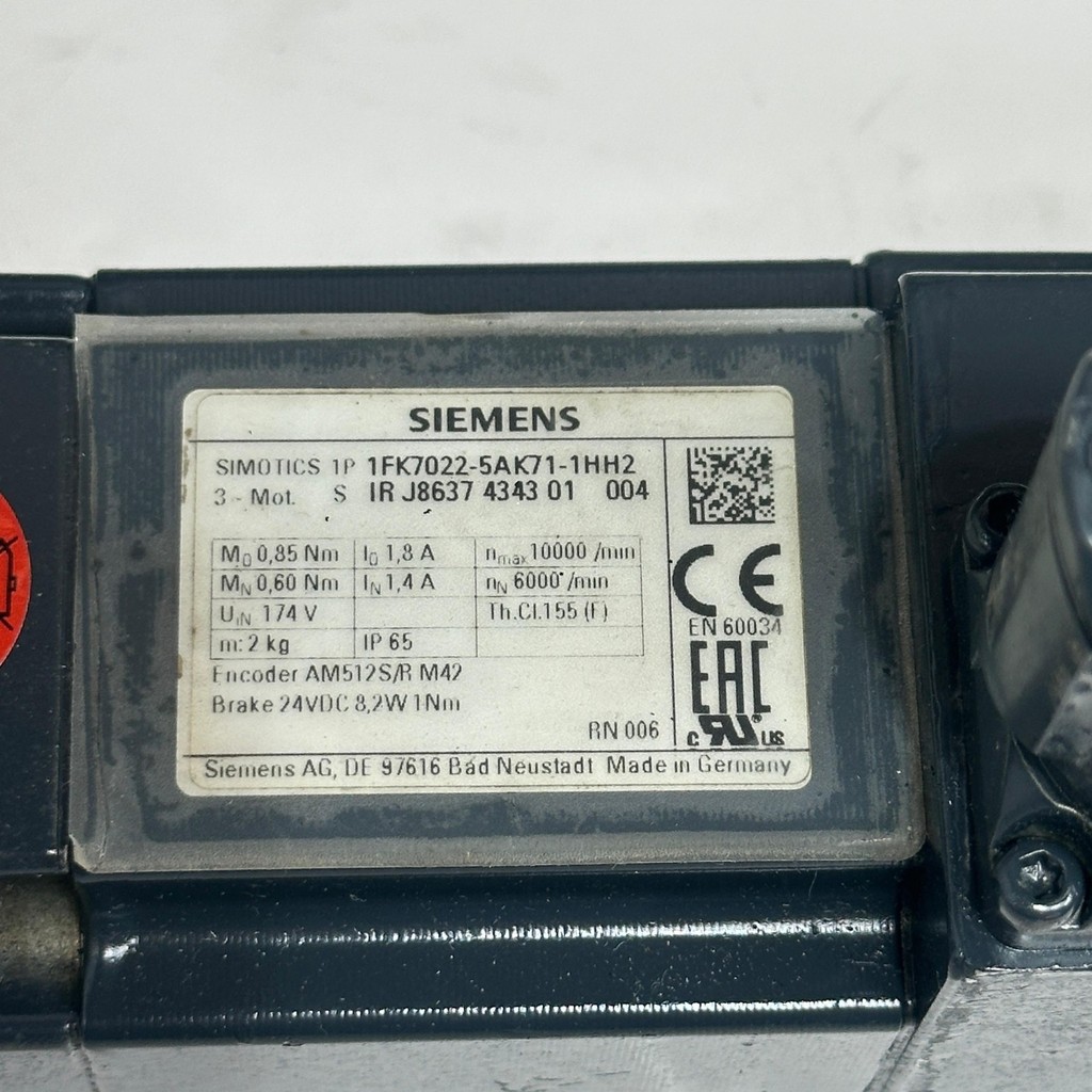 SIEMENS 1FK7022-5AK71-1HH2 Simotics Servo Motor — 3