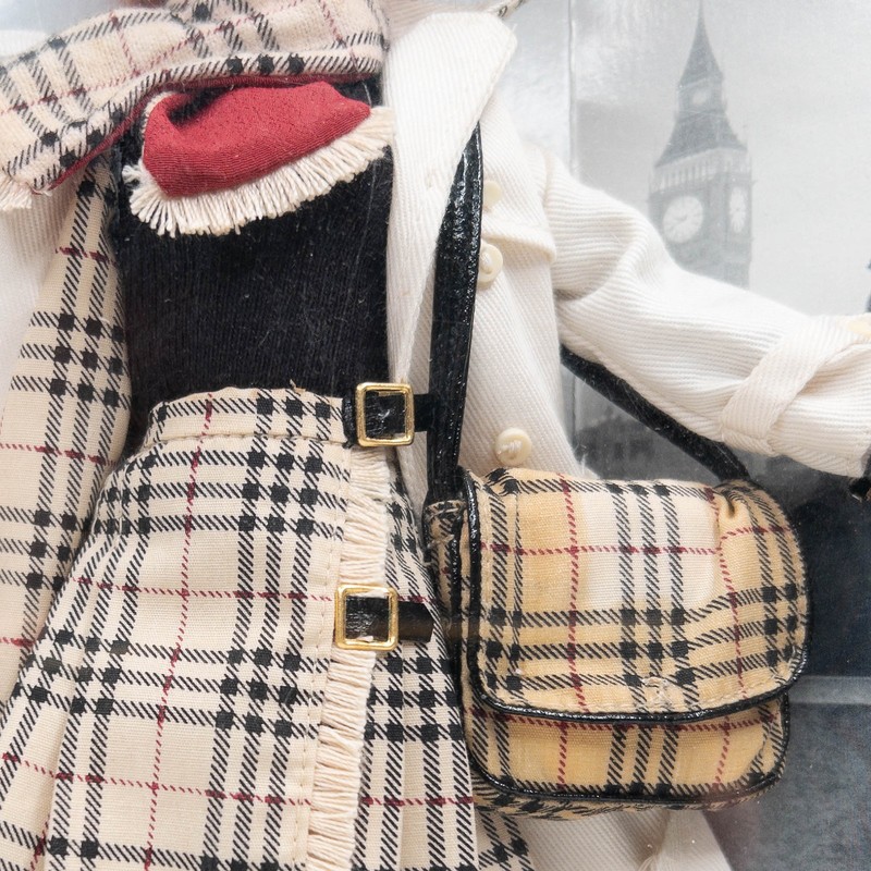 Burberry Barbie Limited Edition NRFB Sealed 2000 Mattel 29421 | eBay