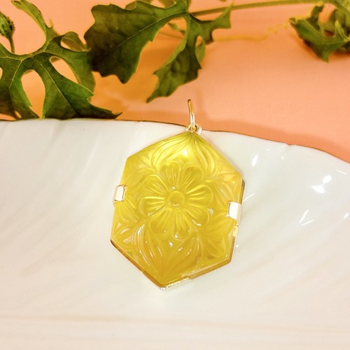 14k Yellow Gold Unique Hexagon Yellow Citrine Flower Carved Statement Pendant, N - Picture 11 of 12
