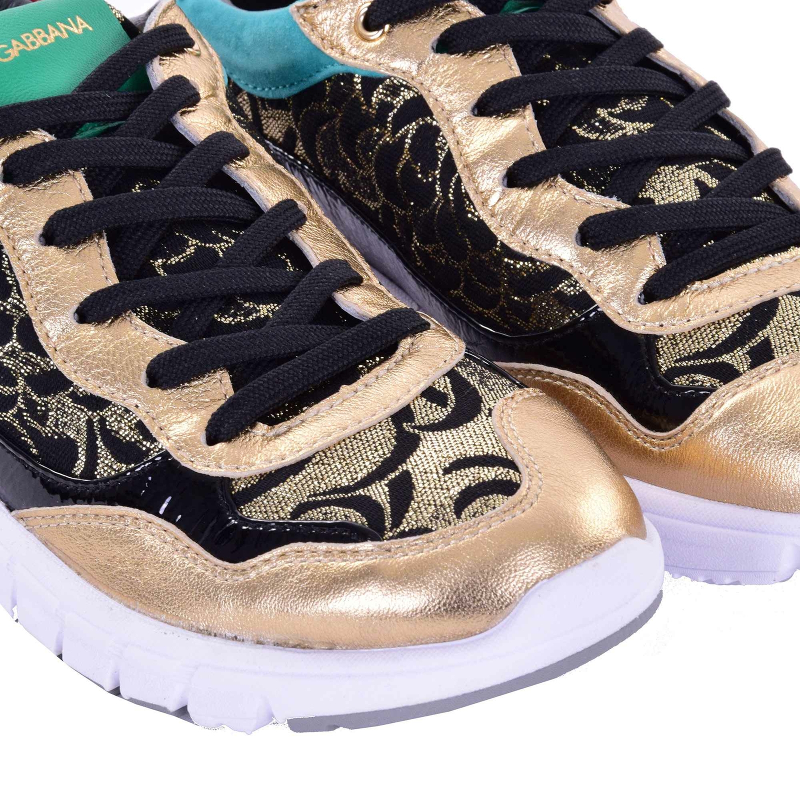 dolce and gabbana female sneakers