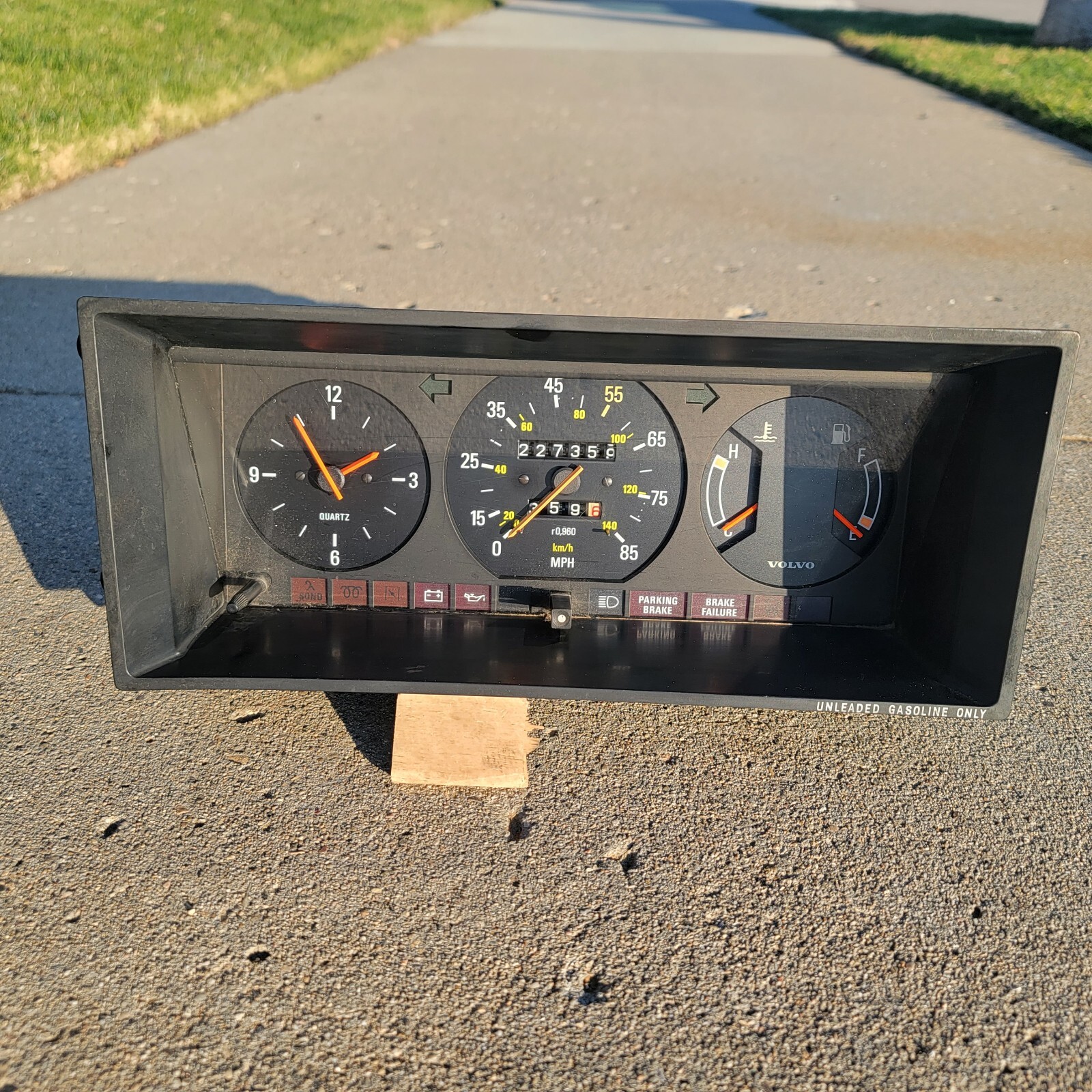 VOLVO  ボルボ240 時計 1986-1991 Volvo 240 GL 242 244 245 Instrument Cluster Clock
