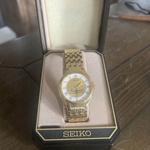 Seiko Quartz Gold Men's Bracelet Watch RARE SFW788 | eBay