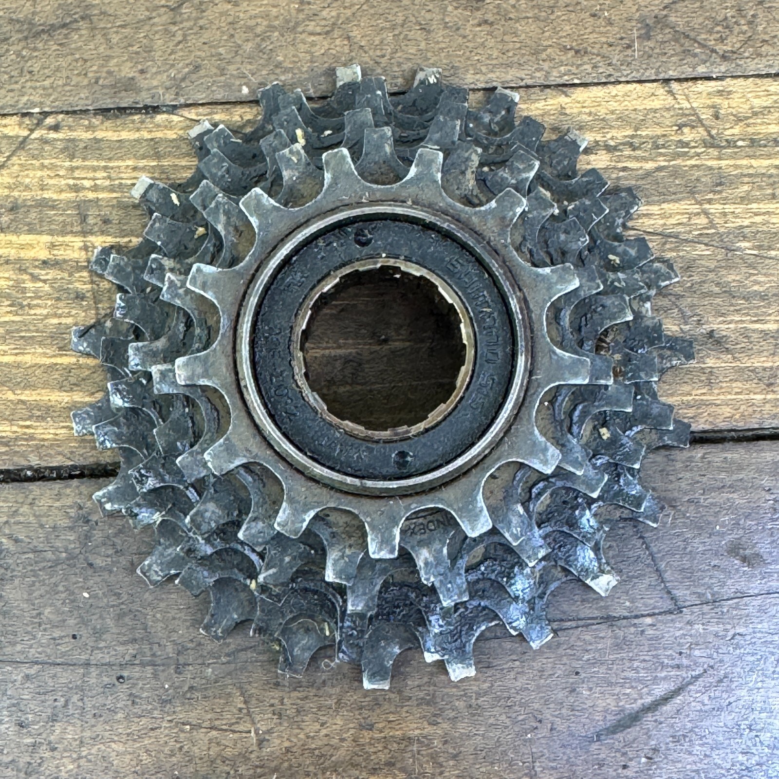 Vintage Shimano Freewheel MF-Z012 23 Tooth 6 Speed 13t 23t