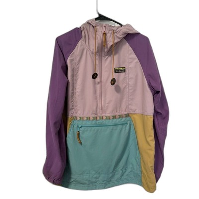 L.L. Bean Women s mountain classic multi colored jacket size medium