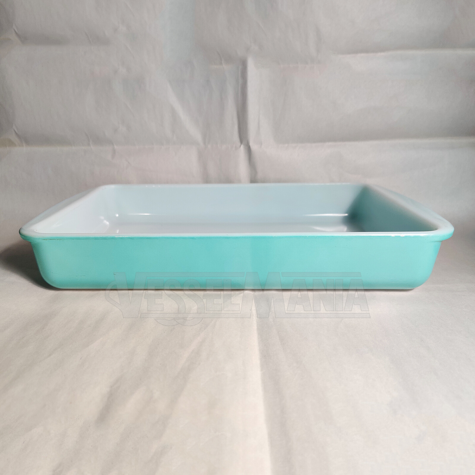1950s Vintage Pyrex 232 Turquoise 2QT Glass Baking Dish Oven Proof