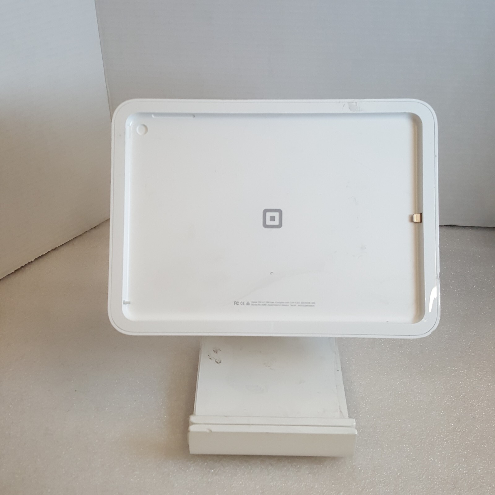 Square Stand ホワイト Square Stand Only for Apple iPad - White model# 5089 S089