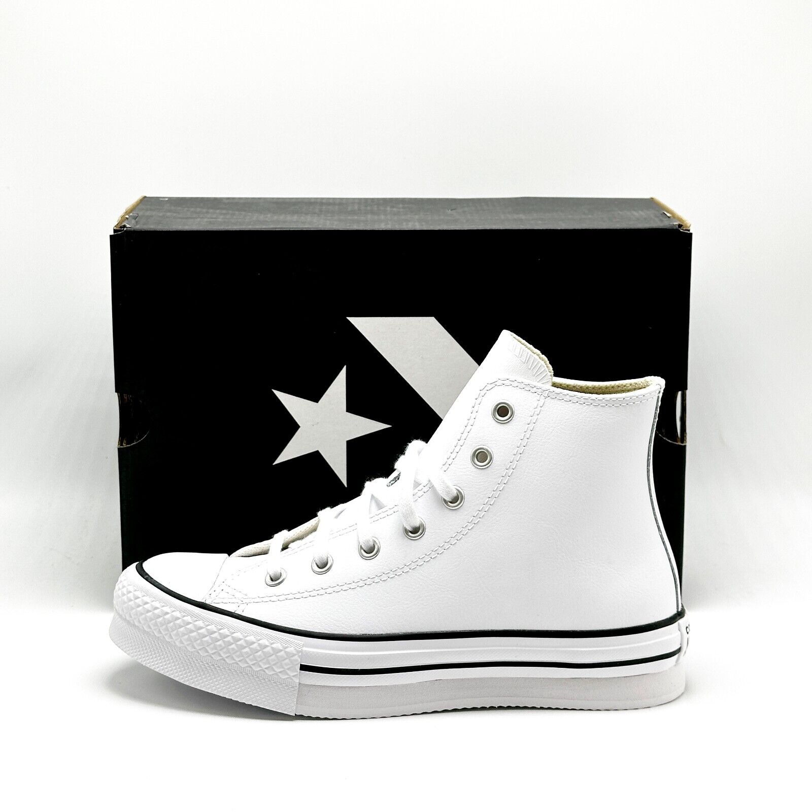NEW* Youth CONVERSE Chuck Taylor All Star Platform Leather J NEW* Youth CONVERSE Chuck Taylor All Star Platform Leather J