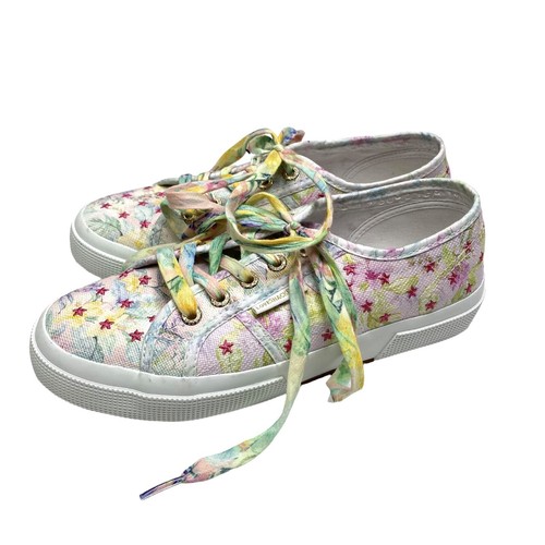 Shoes Size 7.5