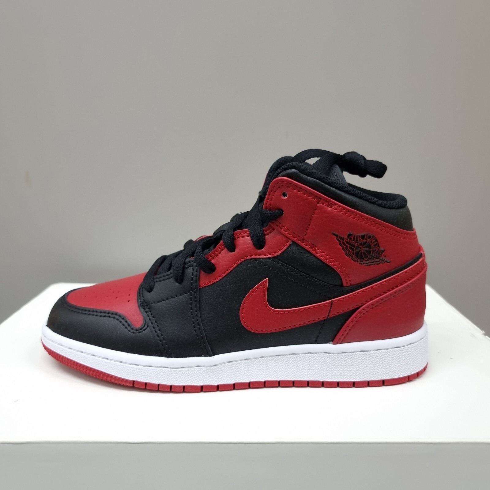 NIKE AIR JORDAN 1 MID (GS) 