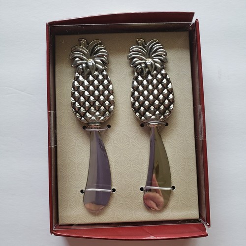 Boston Warehouse Pineapple Spreaders, Set of 2 Summer Entertaining