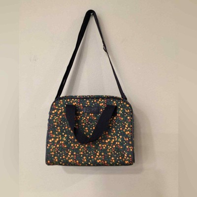 W Shoulder Strap & Flower Design Pattern