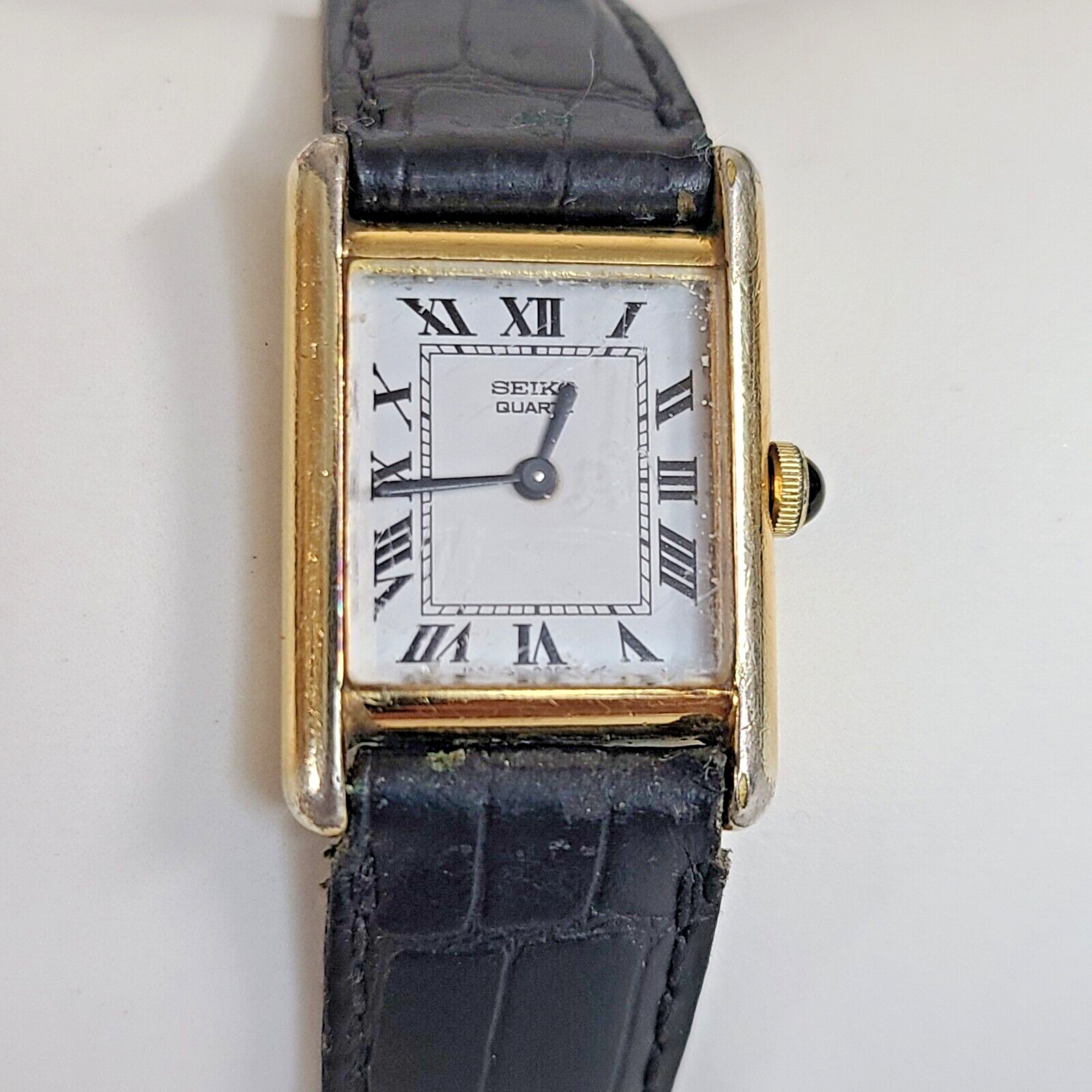 Vintage SEIKO Women's Gold Tone Tank Watch Rectangle Roman Vintage SEIKO Women's Gold Tone Tank Watch Rectangle Roman