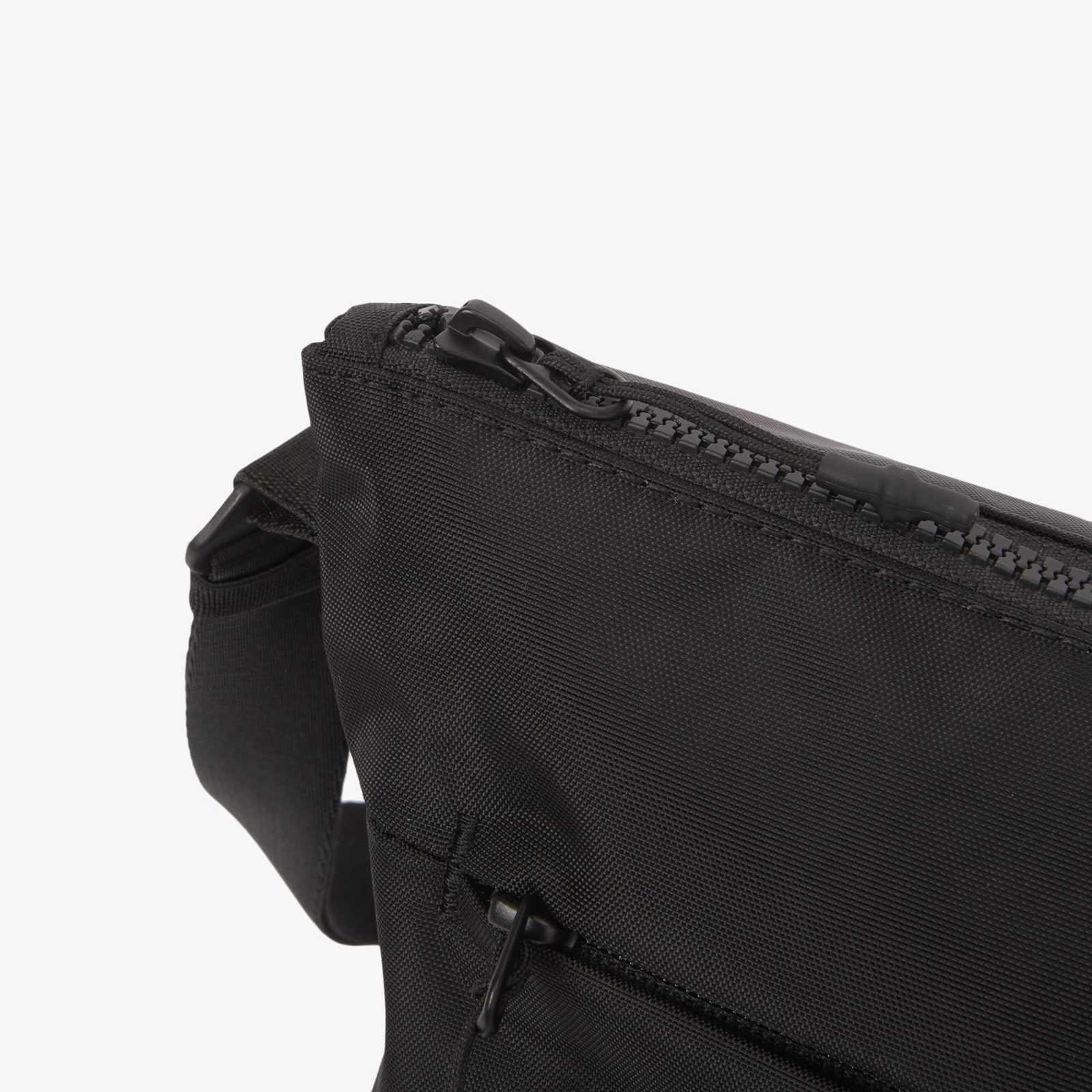 ★THE NORTH FACE★ SP Crossback Medium BLACK NN2PQ61A New THE NORTH FACE SP CROSS BAG M BLACK NN2PQ61A CROSSBODY