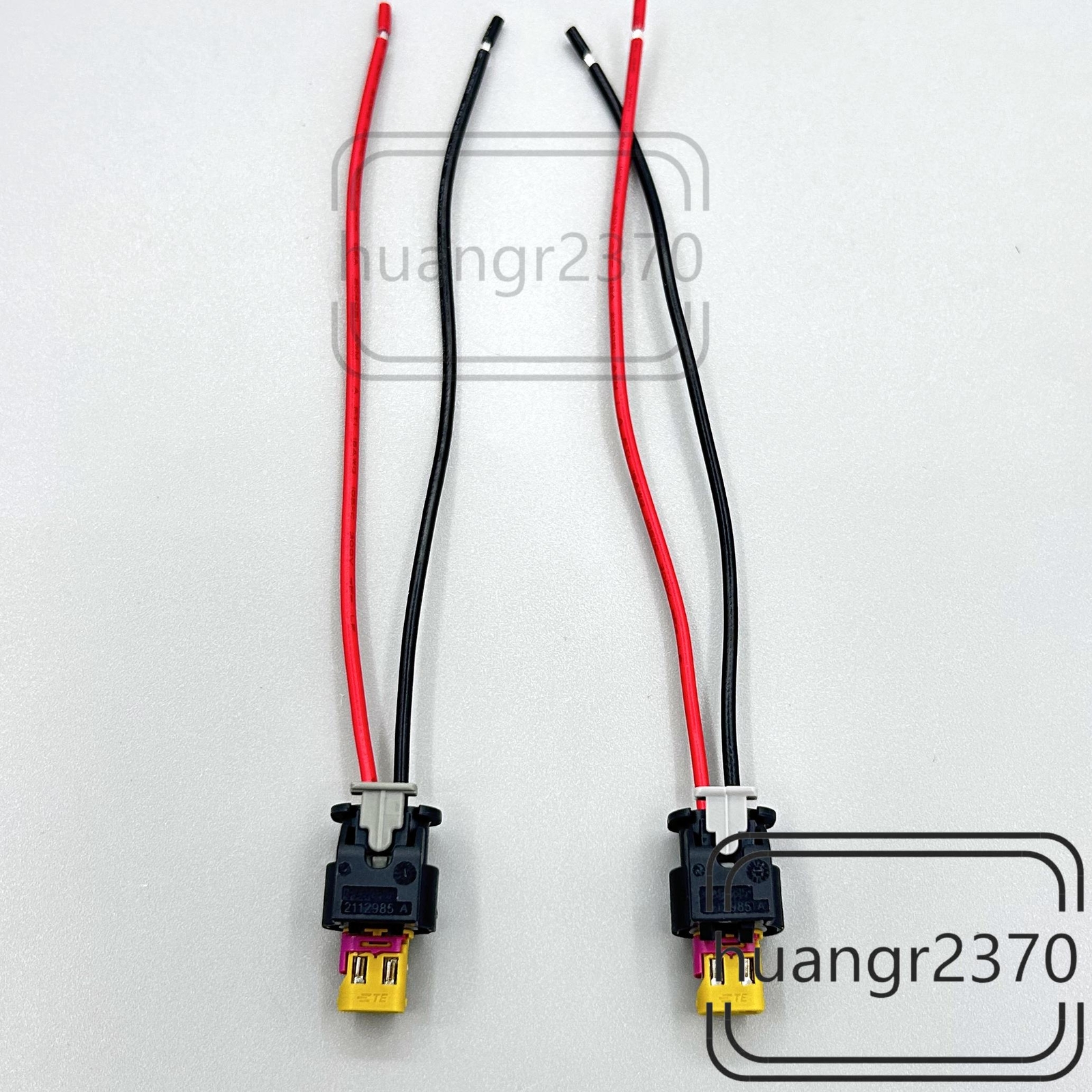 2 x 2 Pin Flat Connector Pigtail Plug For VW Volkswagen 4F0973702A 07P973702