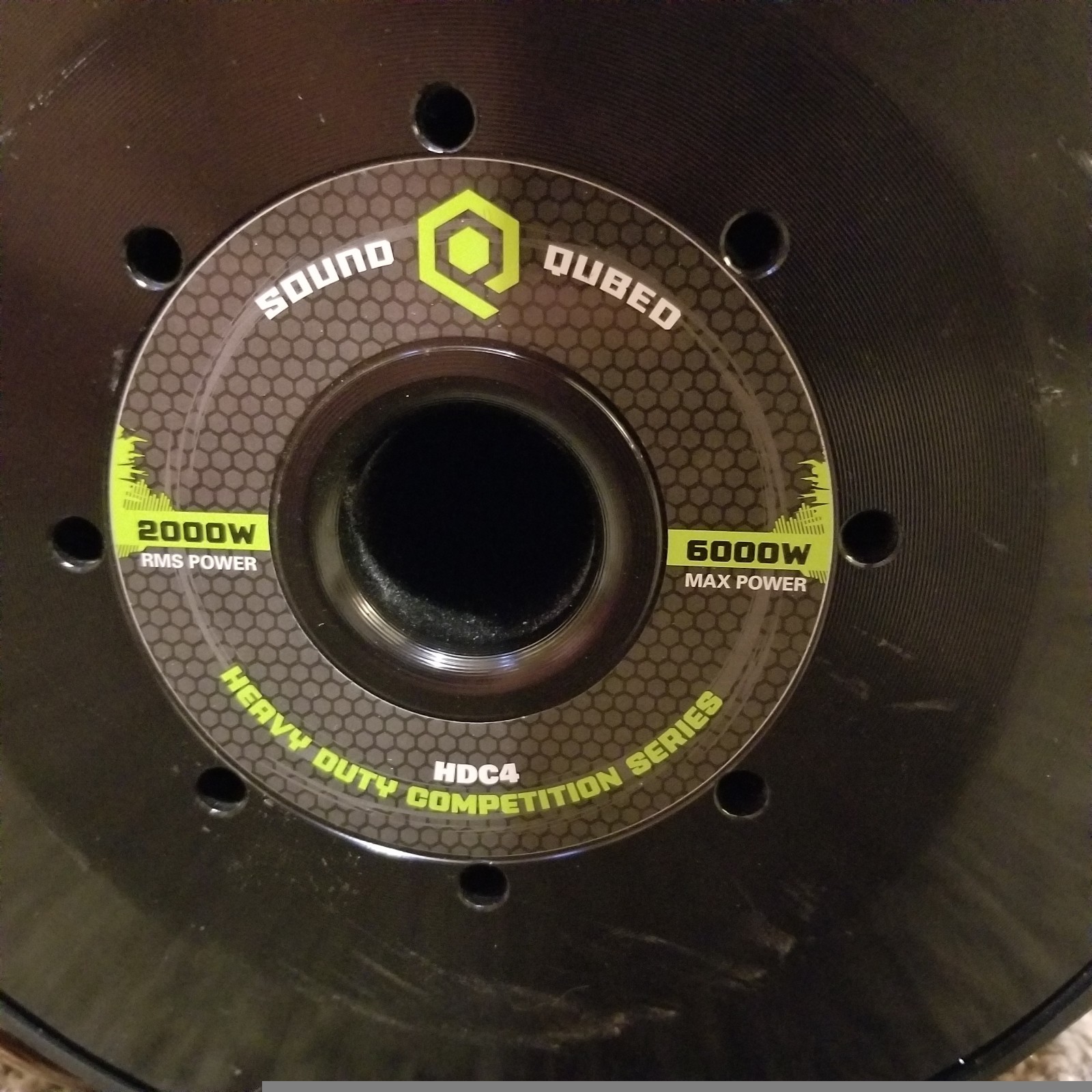 SOUNDQUBED HDC412 D1 SUBWOOFER    ******* VERY GOOD CONDITION *******